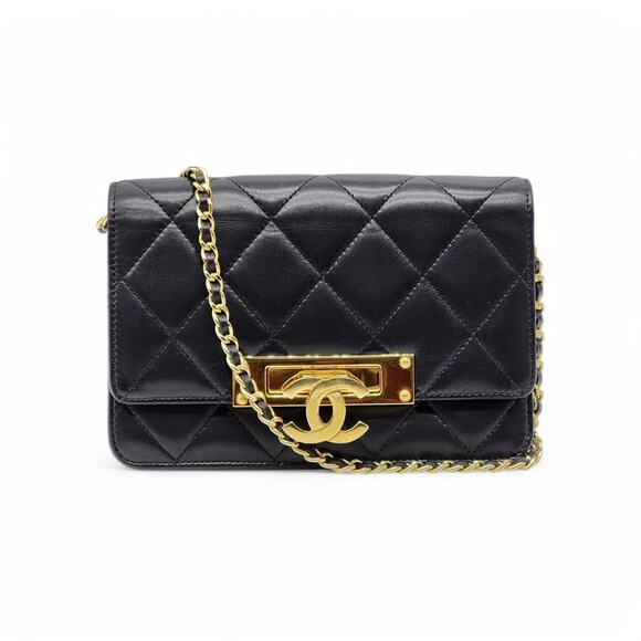 Chanel Golden Class Wallet on Chain WOC - Quilted Lambskin - Black